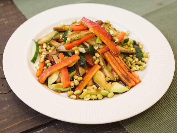 Freshfood - Салат Овощной с проростками