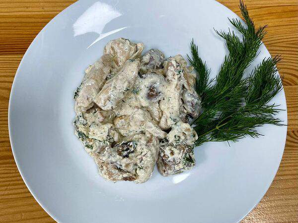 Тарелка - Фрикасе с грибами