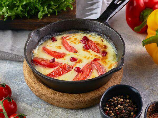 Ачарули - Жареный сулугуни с томатом