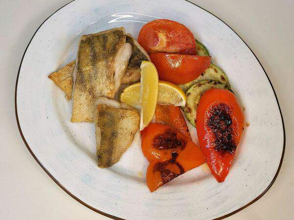 Tartine - Судак с овощами гриль