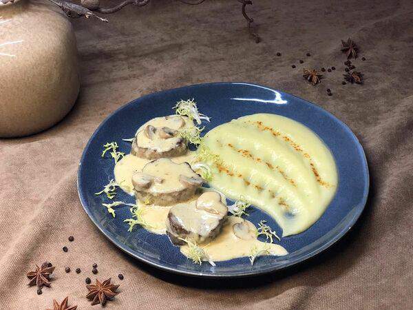 Baranka cafe & bar - Свиные медальоны