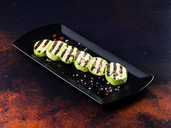 Tritonia - Цукини гриль