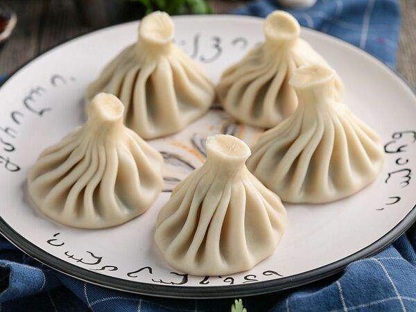 Мамалыга Бар - Хинкали со свининой и говядиной