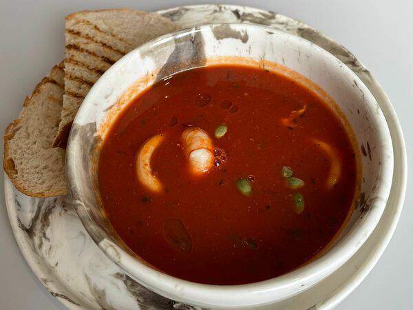 Black Fox - Томатный суп с морепродуктами