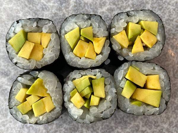 Причал - Ролл с авокадо