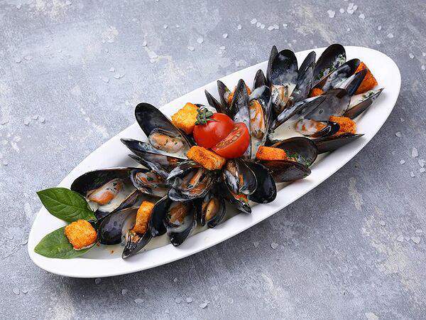 Максимилианс - Мидии в сырном соусе