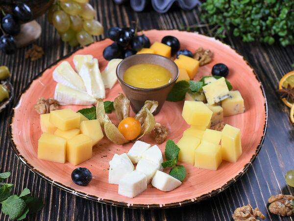 Cernovar - Сырное плато