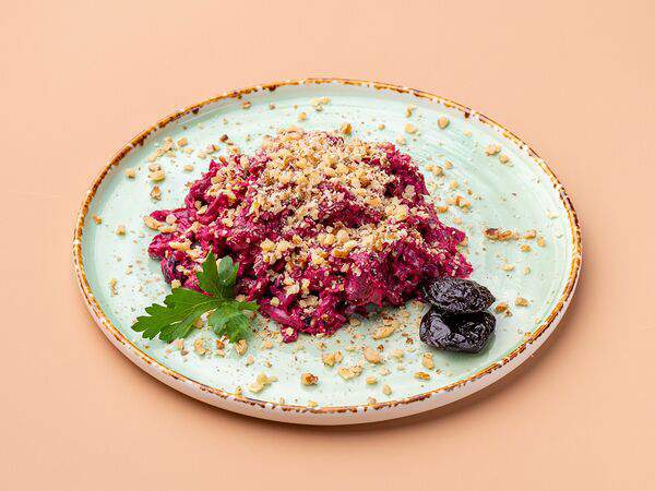 Столовая Розмарин - Салат из свеклы с черносливом