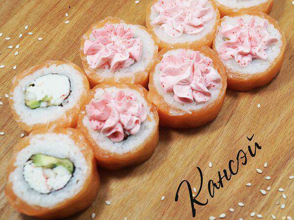 Кансэй - Ура маки Филадельфия нежная