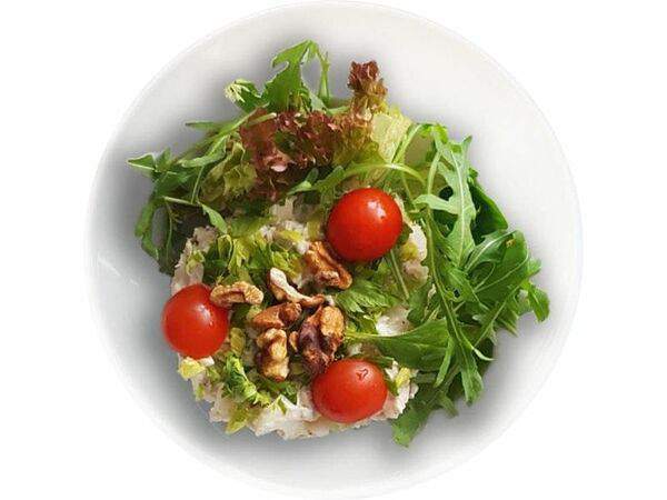 ILunch - Салат овощной с сыром Dor Blue и горчичным соусом