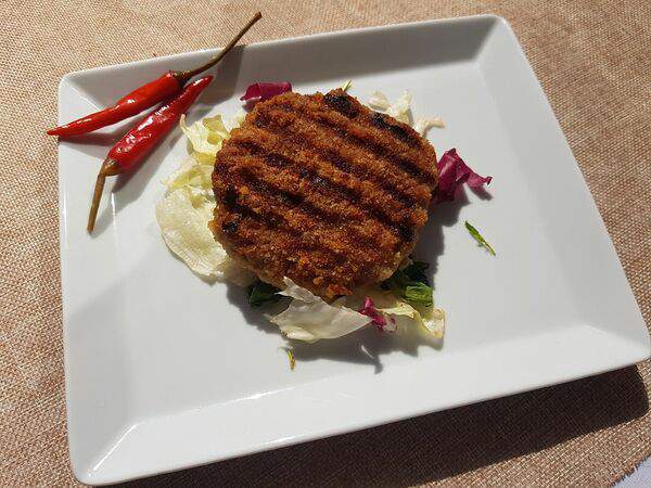 Кухня KatiSarg - Мясной биточек гриль