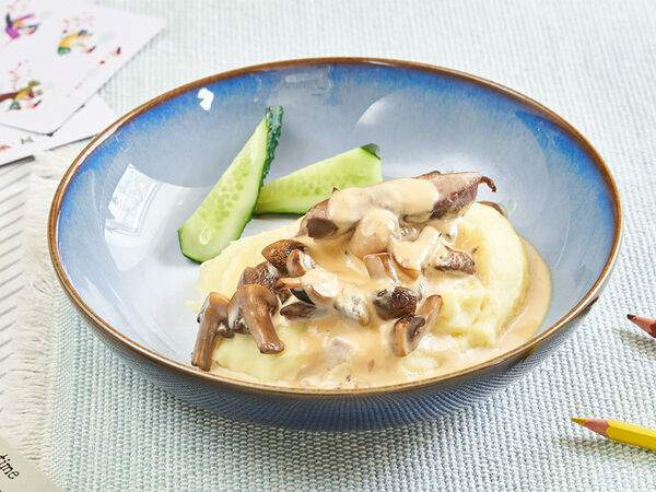 Zoom cafe - Бефстроганов с грибами и картофельным пюре