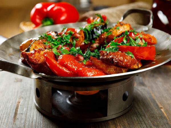 Мангал & гриль - Аджапсандал с бараниной