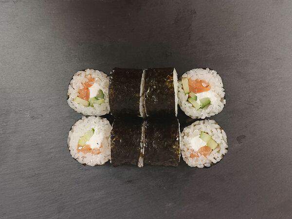 Good Sushi - Ролл с лососем