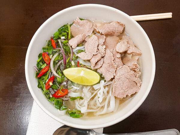 Аян - Суп Фо Бо с рисовой лапшой с говядиной