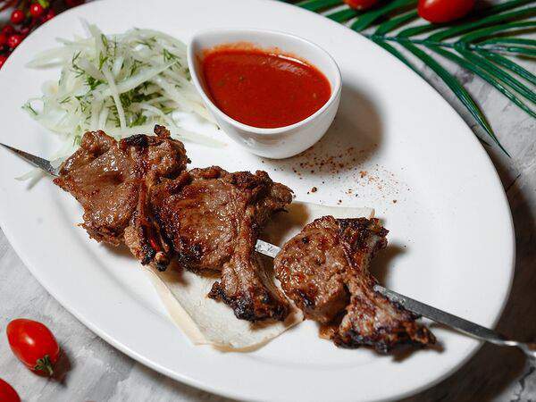 В Шатрах - Шашлык из антрекота баранины