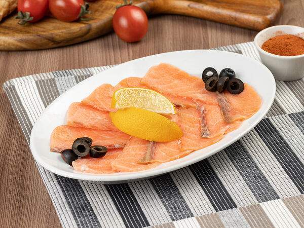 Грузинский дворик - Сёмга слабосолёная