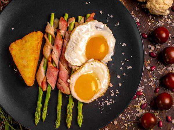 Crazy Brothers - Глазунья со спаржей