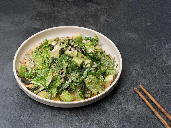 Сытый Бо - Зелёный салат чука-авокадо