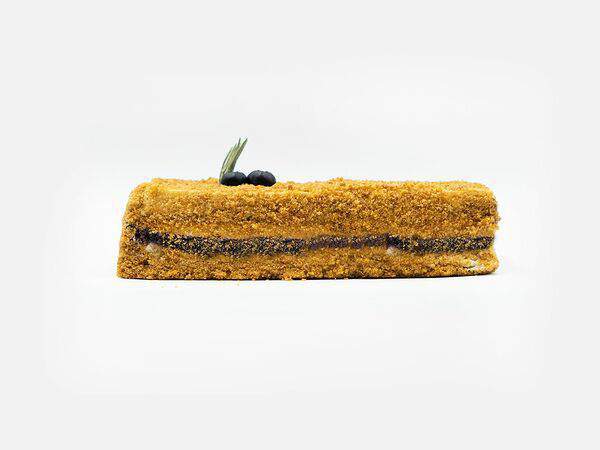 Буше торты - Торт Медовик черничный