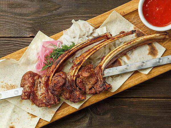 Чучвара, мангал и печи - Корейка ягнёнка на мангале