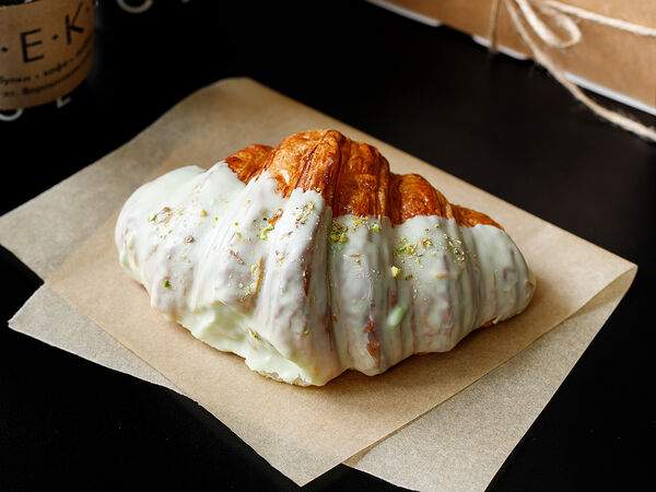 Кекс - Круассан Фисташковый