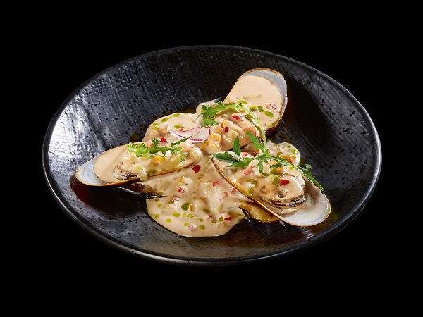 Осака - Мидии Киви на цукини в устричном соусе