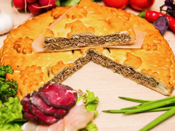 Яблочный пирог - Кулебяка с мясом