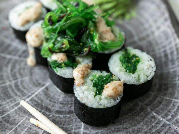 Грин доставка - Ролл с чукой