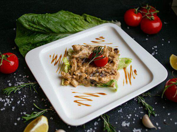 Кафе Арабелла - Курица с финиками в сливках