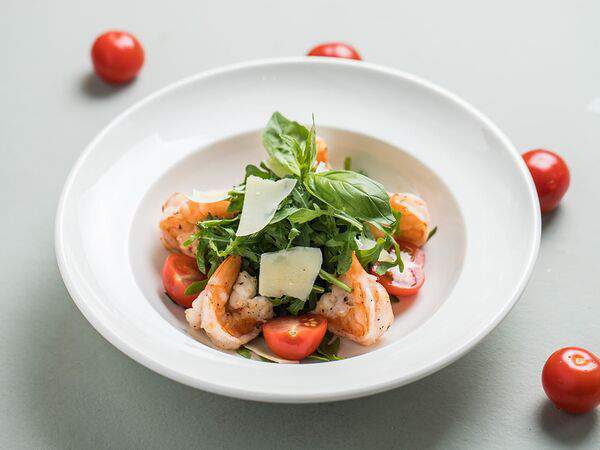 Food Tasty Cafe - Руккола и креветки