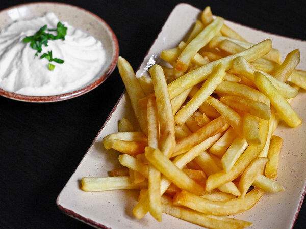Библос - Картофель фри с чесночным соусом