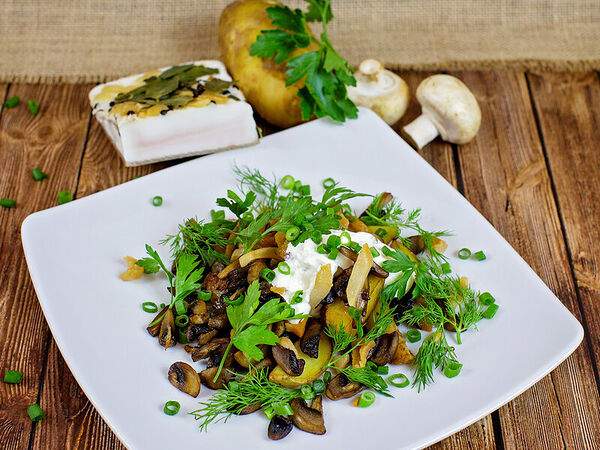 Горница - Картофель с грибочками