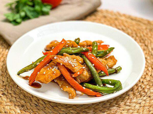 Bazar - Курица с овощами в соусе терияки