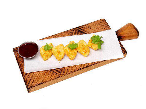 Сан сити - Моцарелла жареная с брусничным соусом