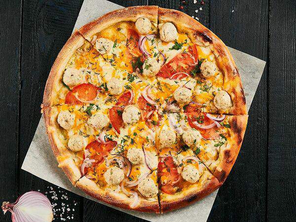 Royal Pizza - Домашняя с фрикадельками из индейки