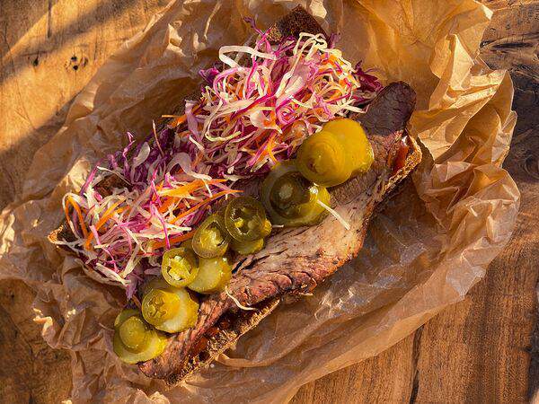 Smoker Boys BBQ - Брискет на чиабатте