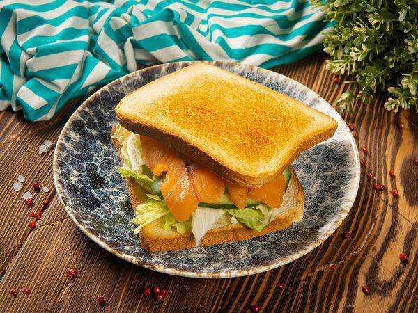 Menthol - Сэндвич с лососем