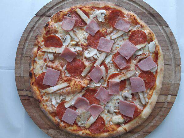 Sushic - Пицца Мясное ассорти