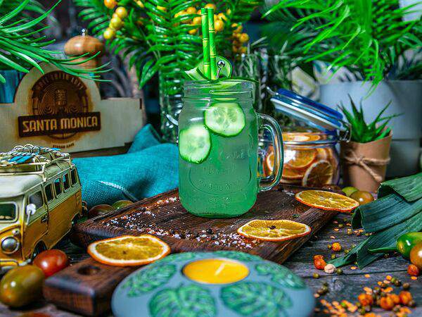 Santa Monica Stereo Cafe - Огуречный лимонад