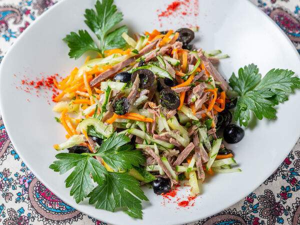 Кафе на Моисеенко - Салат Клеопатра