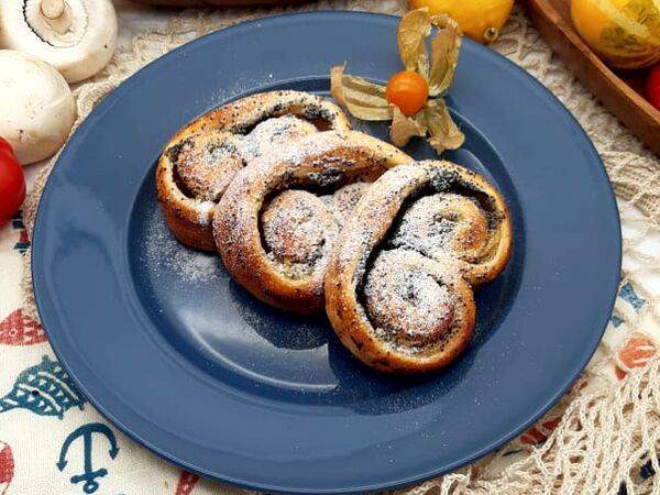 Кафе-пекарня Susser - Ушки маковые