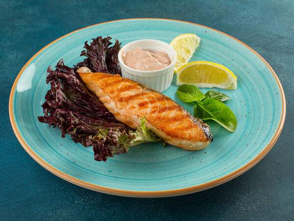 Tulum - Стейк из лосося на гриле