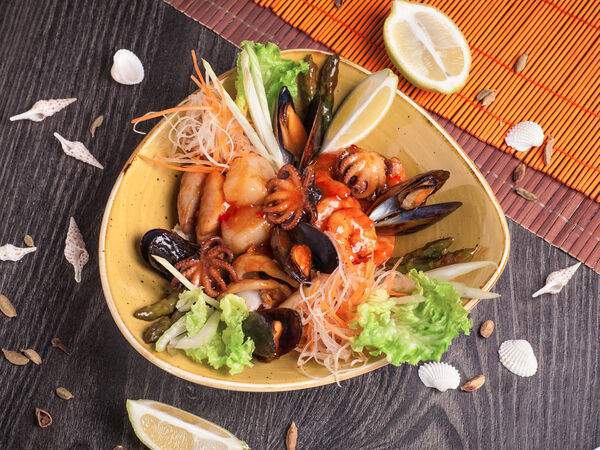 Ресторан Sushi & More в Калининграде