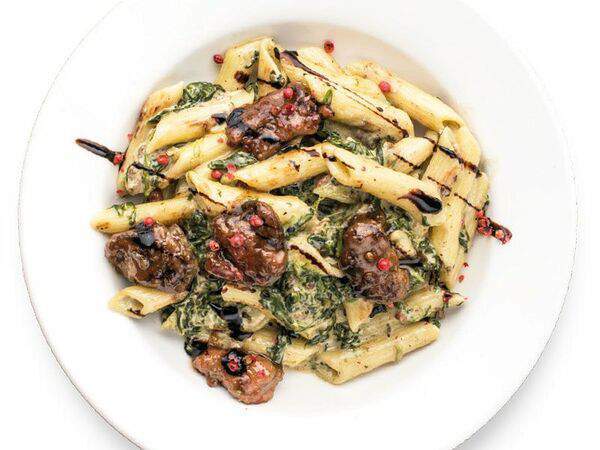 Фёст на Первомайской - Пенне с печенью и шпинатом