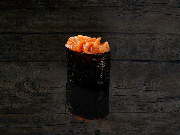 Kinza House - Гункан с лососем