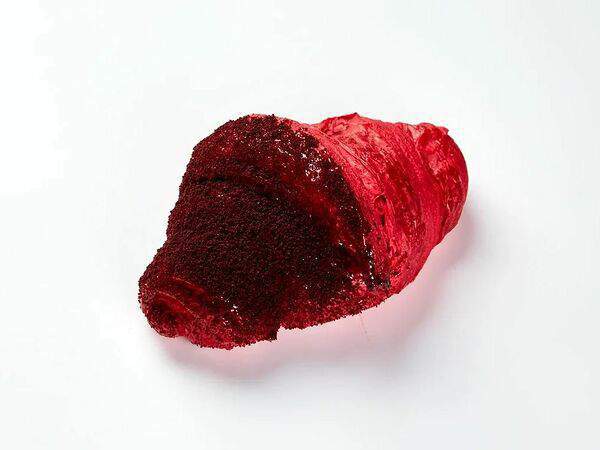 Carrie - Круассан красный бархат