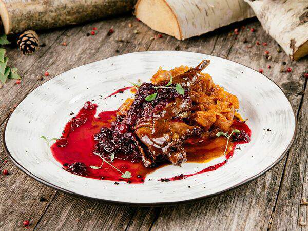 Я ж тебе говорил! - Ножка домашней утки с томленой капустой