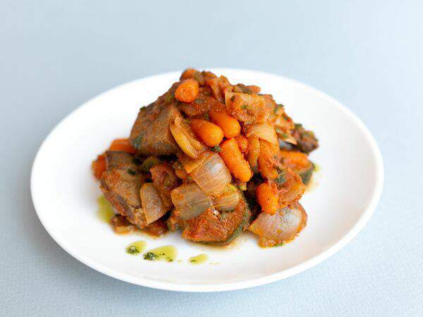 JOY.healthy.point - Говяжий язык с овощами