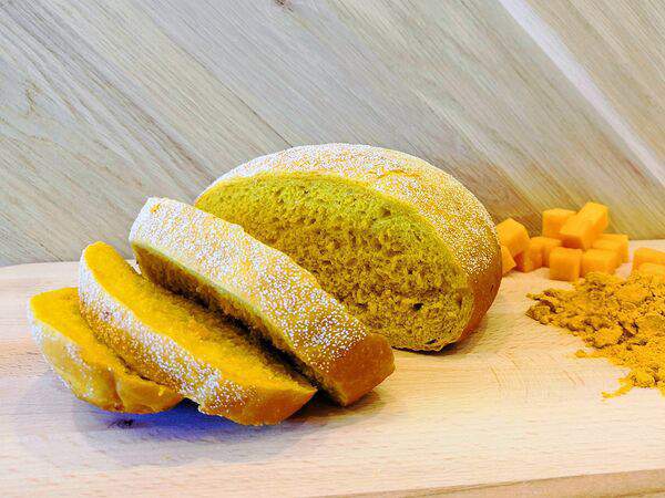 Кафе-пекарня Susser - Хлеб с куркумой